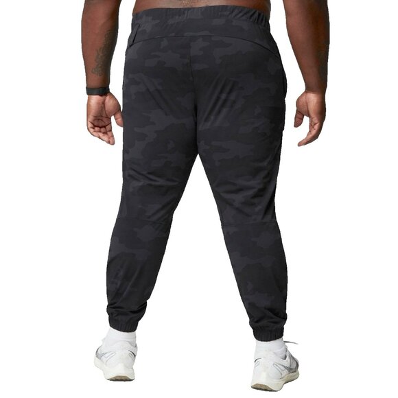 NWOT Men's Fabletics 2X Short BLACK TACTICAL CAMO The One Jogger - Picture 2 of 7